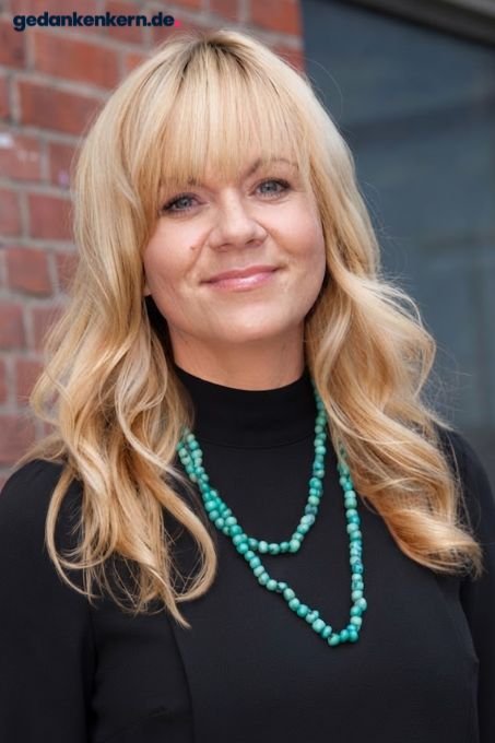 Julia Leischiks